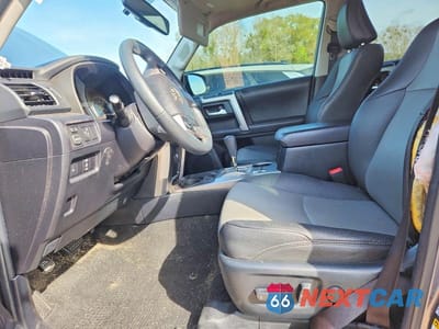 Zdjęcie 7 z 12 samochodu: 2019 TOYOTA 4RUNNER SR5 PREMIUM VIN:JTEZU5JR2K5210431 - miniatura