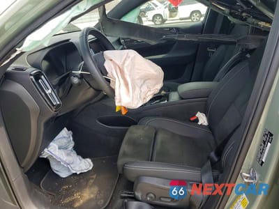 Zdjęcie 7 z 12 samochodu: 2023 VOLVO C40 RECHARGE ULTIMATE VIN:YV4ED3GM9P2045096 - miniatura