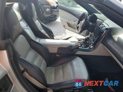 Zdjęcie 10 z 13 samochodu: 2007 CHEVROLET CORVETTE VIN:1G1YY36U375131548 - miniatura