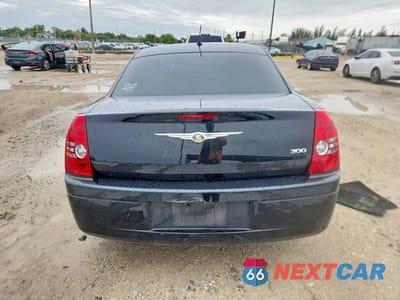 Zdjęcie 6 z 12 samochodu: 2008 CHRYSLER 300 LX VIN:2C3KA43R28H179886 - miniatura