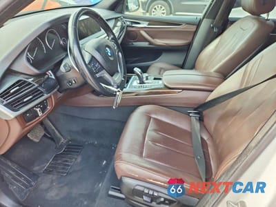 Zdjęcie 7 z 14 samochodu: 2018 BMW X5 XDRIVE35I VIN:5UXKR0C57J0Y06309 - miniatura