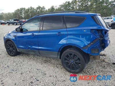 Drugie zdjęcie samochodu z przodu: 2018 FORD ESCAPE SE VIN:1FMCU0GD2JUA96908 - miniatura