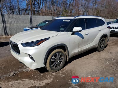 2021 TOYOTA HIGHLANDER XLE 5TDHZRBH6MS533649 - główne zdjęcie licytacji z USA - miniatura