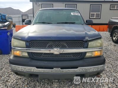 Piąte zdjęcie samochodu w środku: 2005 CHEVROLET SILVERADO C1500 VIN:1GCEC14TX5Z120852 - miniatura