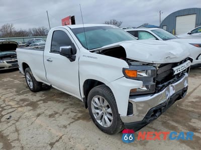 Czwarte zdjęcie samochodu z boku: 2021 CHEVROLET SILVERADO C1500 VIN:3GCNWAEF6MG252618 - miniatura