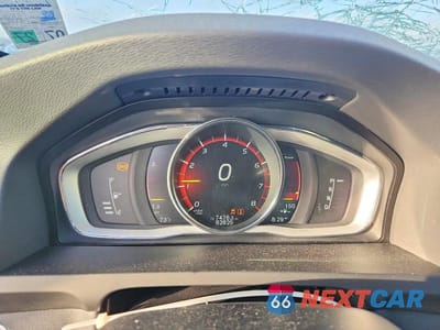 Zdjęcie 9 z 11 samochodu: 2018 VOLVO S60 PREMIER VIN:LYV402HK8JB179024 - miniatura