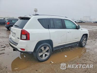 Trzecie zdjęcie samochodu z tyłu: 2017 JEEP COMPASS LATITUDE VIN:1C4NJDEB5HD139453 - miniatura