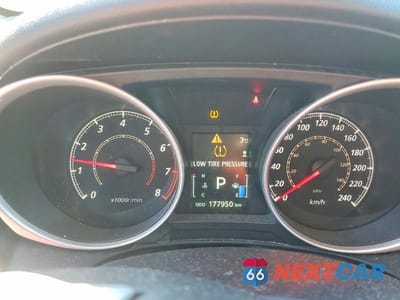 Zdjęcie 9 z 12 samochodu: 2015 MITSUBISHI RVR GT VIN:4A4AJ4AU9FE601096 - miniatura