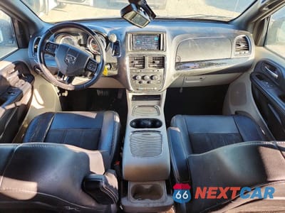 Zdjęcie 8 z 13 samochodu: 2019 DODGE GRAND CARAVAN SXT VIN:2C4RDGCG3KR776564 - miniatura