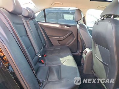 Zdjęcie 10 z 12 samochodu: 2017 VOLKSWAGEN JETTA SE VIN:3VWDB7AJ8HM394199 - miniatura