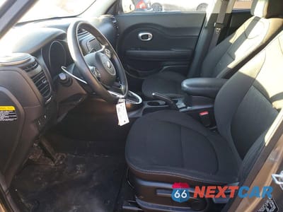 Zdjęcie 7 z 11 samochodu: 2018 KIA SOUL BASE VIN:KNDJN2A28J7555742 - miniatura