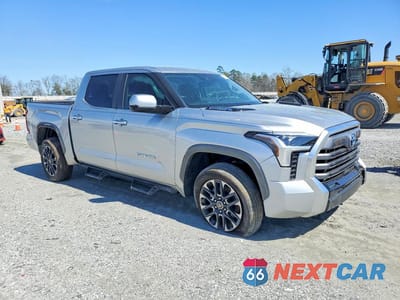 Czwarte zdjęcie samochodu z boku: 2024 TOYOTA TUNDRA LIMITED HV VIN:5TFJC5DBXRX066158 - miniatura