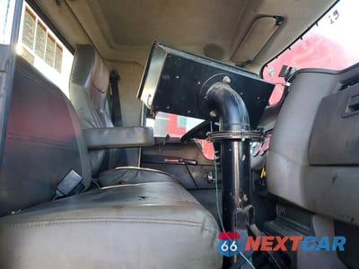 Piąte zdjęcie samochodu w środku: 2017 KENWORTH CONSTRUCTION T270 VIN:2NKHHM6XXHM148452 - miniatura