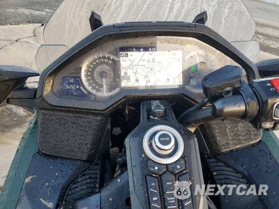 Zdjęcie 7 z 9 samochodu: 2024 HONDA GL1800 B VIN:JH2SC7942RK600008 - miniatura