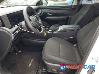 Zdjęcie 7 z 13 samochodu: 2025 HYUNDAI TUCSON SEL VIN:5NMJB3DE0SH576101 - miniatura