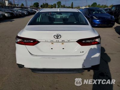 Zdjęcie 6 z 12 samochodu: 2023 TOYOTA CAMRY LE VIN:4T1C11AK8PU107750 - miniatura