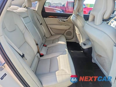 Zdjęcie 10 z 12 samochodu: 2017 VOLVO S90 T5 MOMENTUM VIN:YV1102AK3H1010232 - miniatura