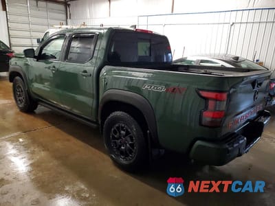 Drugie zdjęcie samochodu z przodu: 2024 NISSAN FRONTIER PRO-4X VIN:1N6ED1EK9RN635063 - miniatura