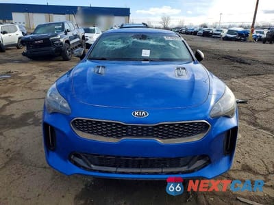Piąte zdjęcie samochodu w środku: 2018 KIA STINGER GT VIN:KNAE35LC4J6011885 - miniatura