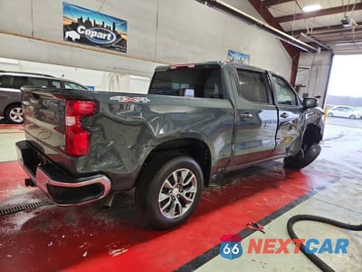 Trzecie zdjęcie samochodu z tyłu: 2025 CHEVROLET SILVERADO K1500 LT-L VIN:1GCPKKEK8SZ281719 - miniatura