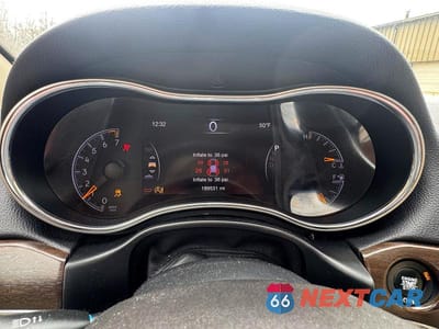 Zdjęcie 8 z 11 samochodu: 2017 JEEP GRAND CHEROKEE LIMITED VIN:1C4RJFBGXHC749237 - miniatura