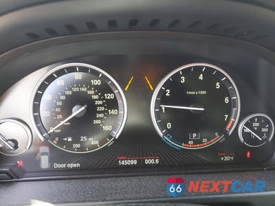 Zdjęcie 9 z 12 samochodu: 2016 BMW X5 XDRIVE35I VIN:5UXKR0C5XG0P29105 - miniatura
