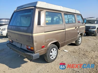 Trzecie zdjęcie samochodu z tyłu: 1987 VOLKSWAGEN VANAGON KOMBI VIN:WV2XB0256GH018257 - miniatura