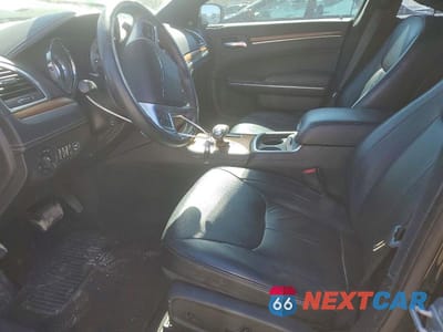 Zdjęcie 7 z 13 samochodu: 2013 CHRYSLER 300C VARVATOS VIN:2C3CCAJG5DH712516 - miniatura