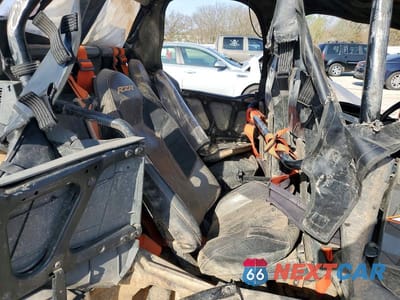 Zdjęcie 6 z 10 samochodu: 2018 POLARIS RZR UTILITY VEHICLE VIN:3NSVFM995JF411313 - miniatura