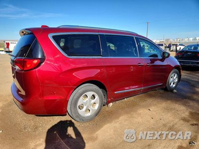 Trzecie zdjęcie samochodu z tyłu: 2017 CHRYSLER PACIFICA TOURING L PLUS VIN:2C4RC1EG3HR650467 - miniatura