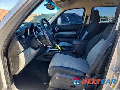 Zdjęcie 7 z 12 samochodu: 2008 DODGE NITRO SLT VIN:1D8GT58K08W127558 - miniatura