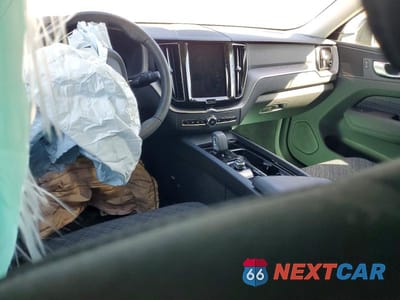 Zdjęcie 8 z 12 samochodu: 2024 VOLVO XC60 CORE VIN:YV4L12RK5R1715757 - miniatura