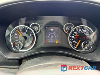 Zdjęcie 8 z 10 samochodu: 2020 RAM 3500 VIN:3C7WRTCL7LG225669 - miniatura