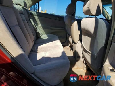 Zdjęcie 10 z 12 samochodu: 2002 TOYOTA CAMRY LE VIN:JTDBE32K320038013 - miniatura