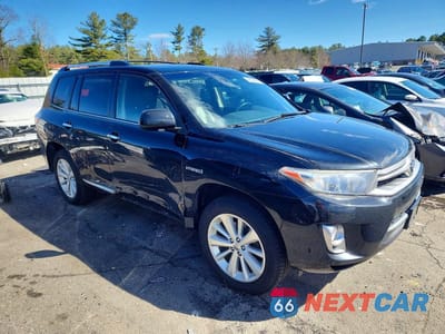 Czwarte zdjęcie samochodu z boku: 2013 TOYOTA HIGHLANDER HYBRID LIMITED VIN:JTEDC3EH0D2011160 - miniatura