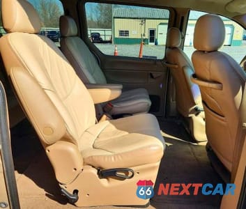 Zdjęcie 11 z 12 samochodu: 1998 CHRYSLER TOWN & COUNTRY LXI VIN:1C4GP64L2WB557345 - miniatura