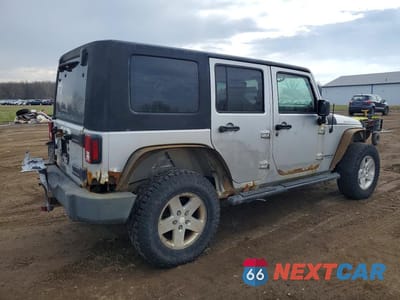 Trzecie zdjęcie samochodu z tyłu: 2008 JEEP WRANGLER UNLIMITED RUBICON VIN:1J4GA69148L602012 - miniatura
