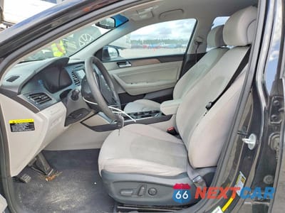 Zdjęcie 7 z 12 samochodu: 2015 HYUNDAI SONATA SPORT VIN:5NPE34AF7FH027182 - miniatura