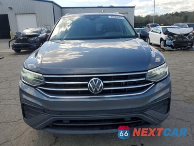 Piąte zdjęcie samochodu w środku: 2022 VOLKSWAGEN TIGUAN SE VIN:3VV3B7AX1NM152189 - miniatura