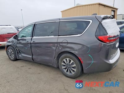 Drugie zdjęcie samochodu z przodu: 2022 CHRYSLER PACIFICA HYBRID TOURING L VIN:2C4RC1L76NR120976 - miniatura