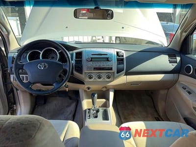 Zdjęcie 9 z 10 samochodu: 2005 TOYOTA TACOMA V6 VIN:5TELU42N25Z134548 - miniatura