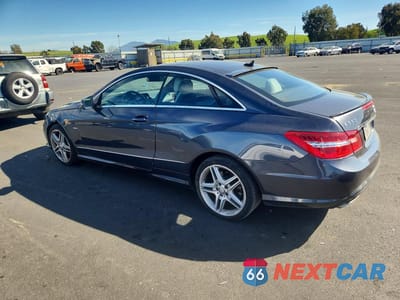 Drugie zdjęcie samochodu z przodu: 2012 MERCEDES-BENZ E 550 VIN:WDDKJ7DB3CF177143 - miniatura