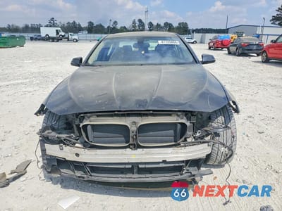 Piąte zdjęcie samochodu w środku: 2015 BMW 535 XI VIN:WBA5B3C57FD545622 - miniatura