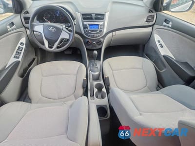 Zdjęcie 8 z 11 samochodu: 2013 HYUNDAI ACCENT GLS VIN:KMHCT4AE7DU559710 - miniatura
