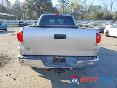 Zdjęcie 6 z 12 samochodu: 2010 TOYOTA TUNDRA GRADE VIN:5TFRM5F1XAX002159 - miniatura