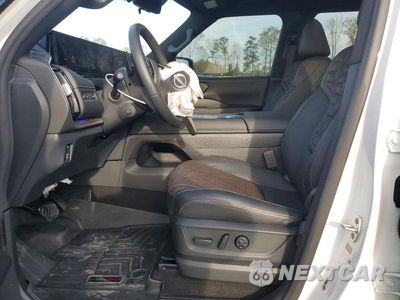 Zdjęcie 7 z 13 samochodu: 2025 NISSAN ARMADA PLATINUM VIN:JN8AY3EB2S9101133 - miniatura