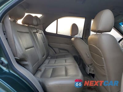 Zdjęcie 11 z 12 samochodu: 2004 KIA SORENTO LX VIN:KNDJD733345284272 - miniatura