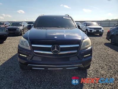 Piąte zdjęcie samochodu w środku: 2014 MERCEDES-BENZ GL 450 4MATIC VIN:4JGDF7CE0EA303132 - miniatura