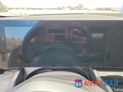 Zdjęcie 9 z 11 samochodu: 2026 BMW 530 I VIN:WBA43FJ07TCV97108 - miniatura