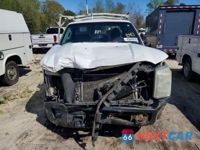 Piąte zdjęcie samochodu w środku: 2012 FORD F250 SUPER DUTY VIN:1FT7X2A60CEB82556 - miniatura